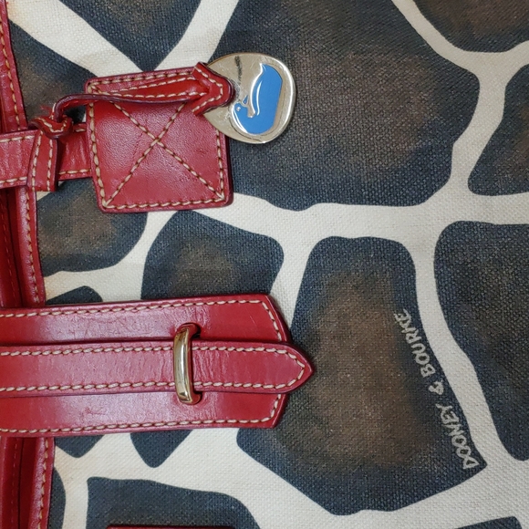 Dooney & Bourke Safari Shoulder Bag - Picture 5 of 16
